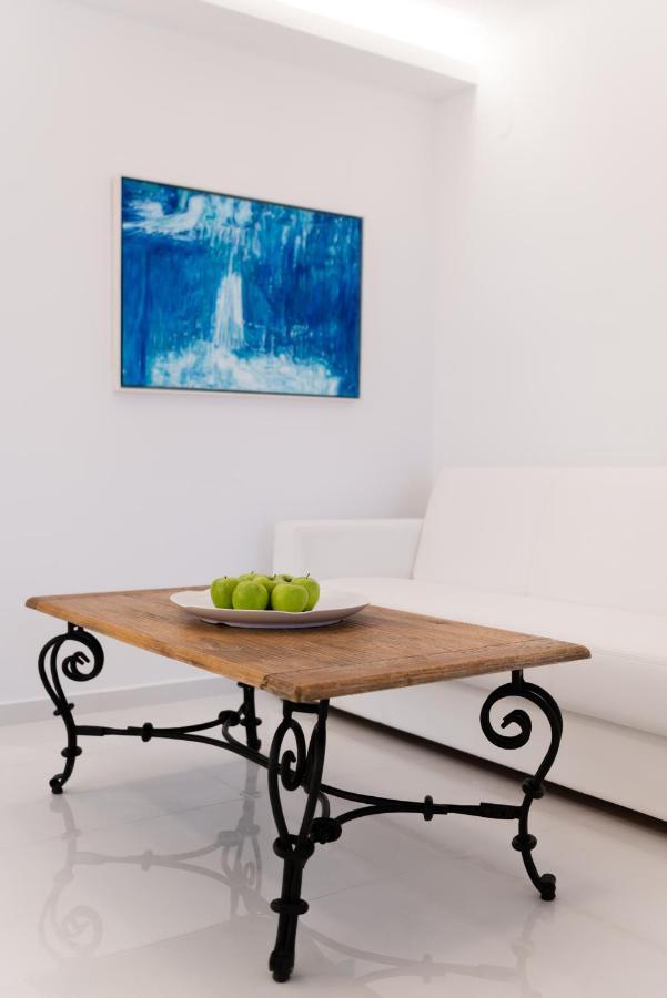 Aeri Villas & Apartments เตลอส ภายนอก รูปภาพ