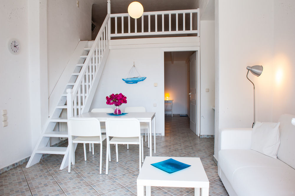 Aeri Villas & Apartments เตลอส ภายนอก รูปภาพ